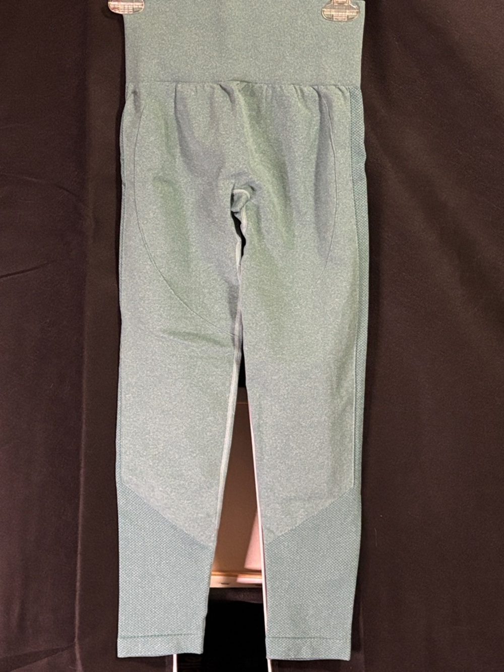 Women’s medium Halara High-Waist Performance Leggings - Green